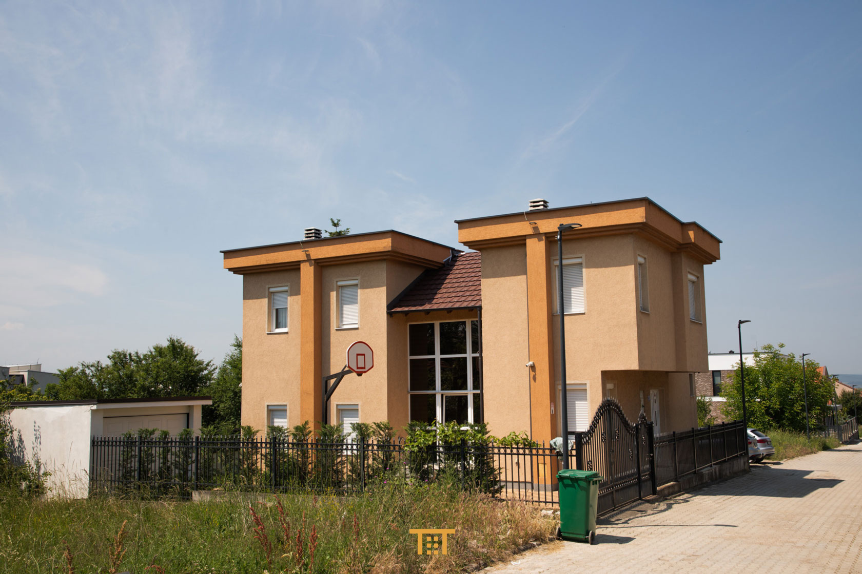 Shtëpia 220m² për #QIRA në Çagllavicë