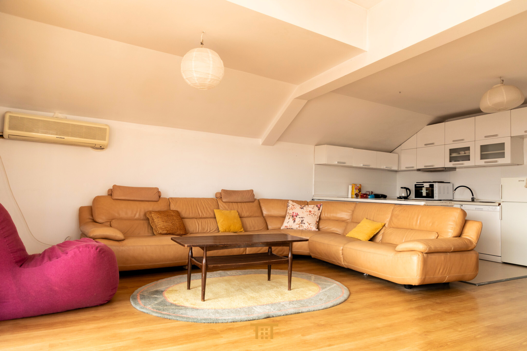Banesa 150m² për #QIRA në Arbëri