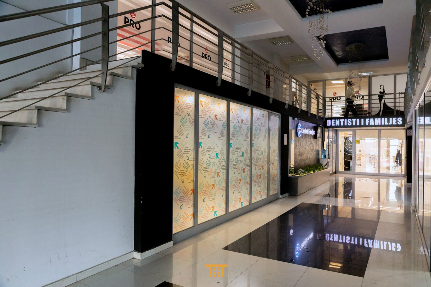 Lokali 82m² për #QIRA në Ulpianë