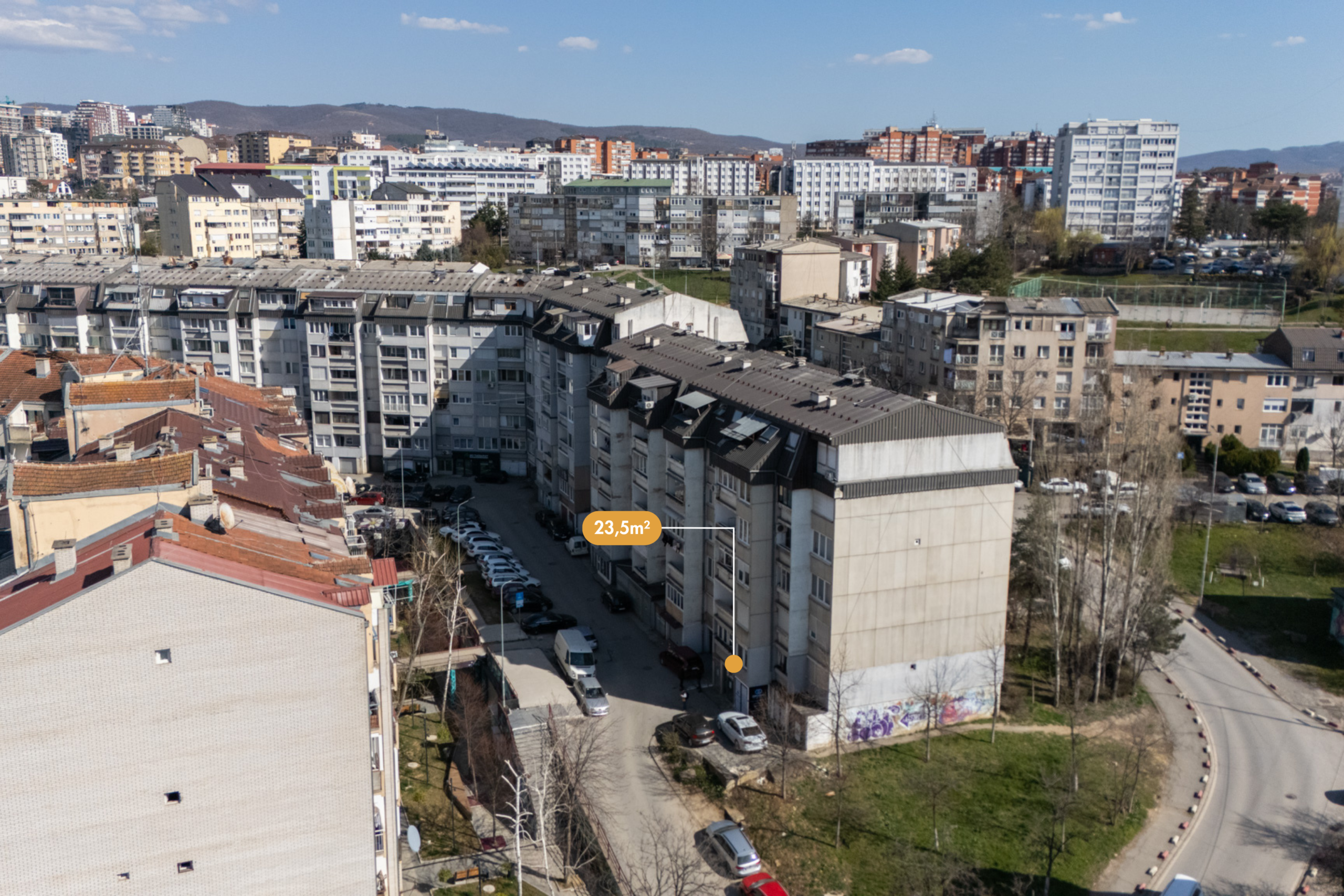 Lokali 23,5m² për SHITJE në Ulpianë