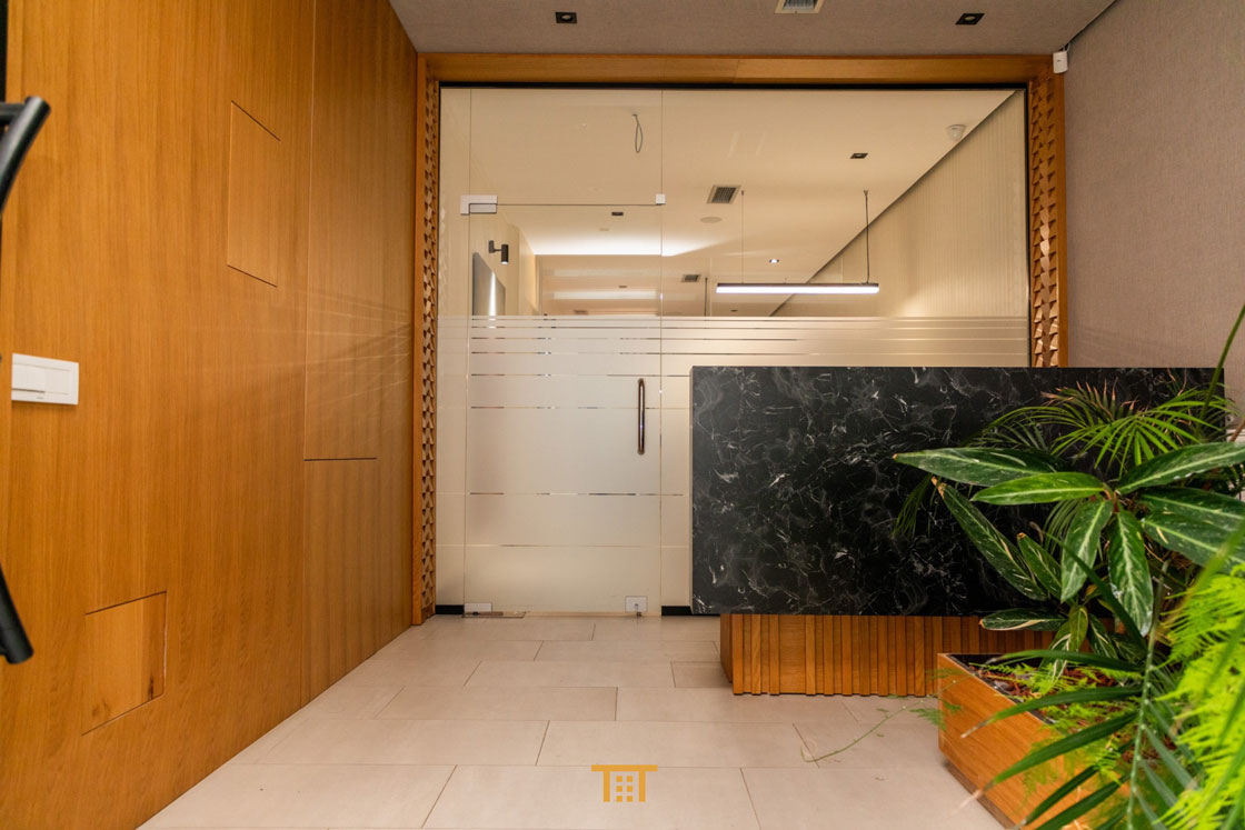 Lokali 176m² për SHITJE mbrapa Royal Mall