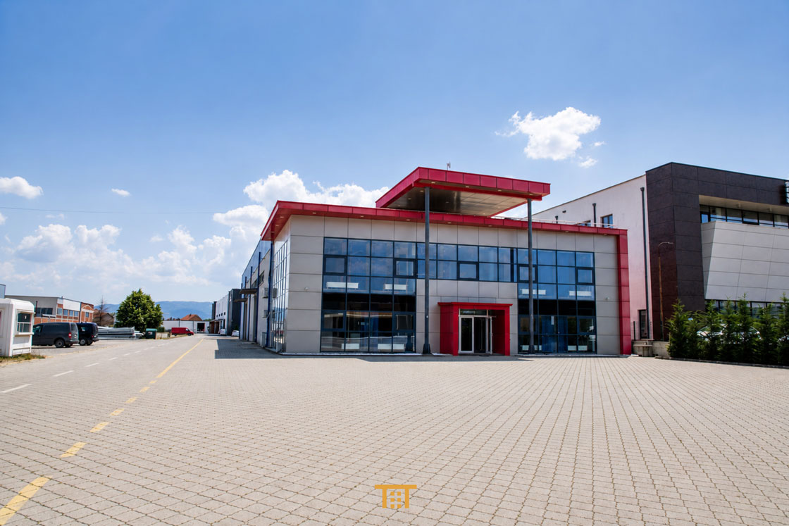 Objekt 1700m² me #QIRA në Çagllavicë